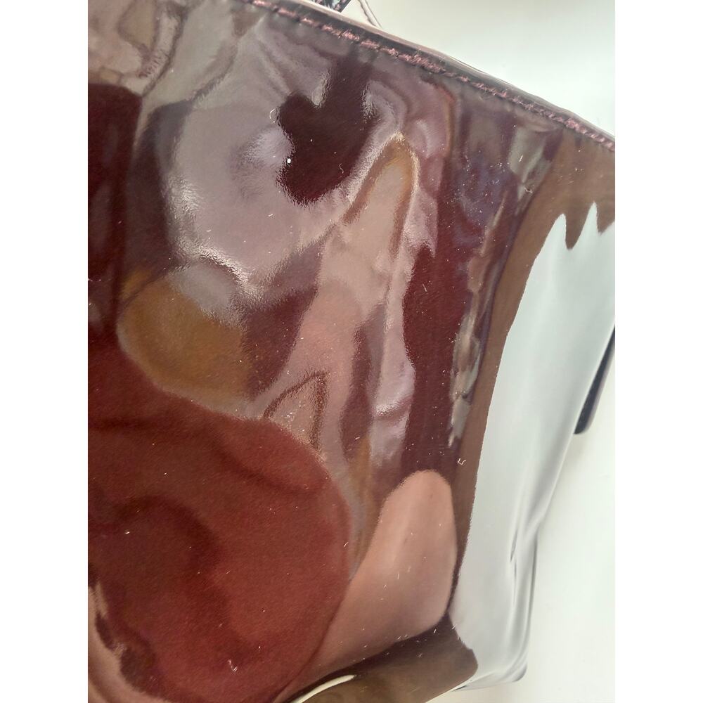 Madewell The Essential Micro Bucket Tote in Dark Plum Patent Leather - Picture 9 of 16